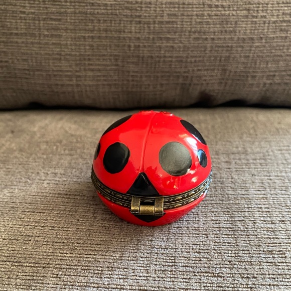 Vintage 1998 House of Lloyd Lucky Ladybug Ceramic Trinket Box - Picture 4 of 12